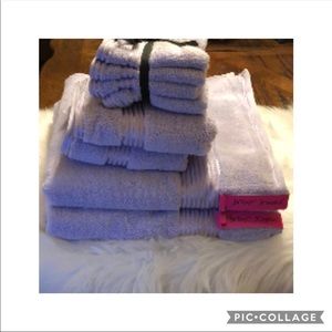 Betsey Johnson Bath - BETSEY JOHNSON “LAVISH” 8 PIECE TOWEL SET Betsey Johnson Bath - BETSEY JOHNSON “LAVISH” 8 PIECE TOWEL SET